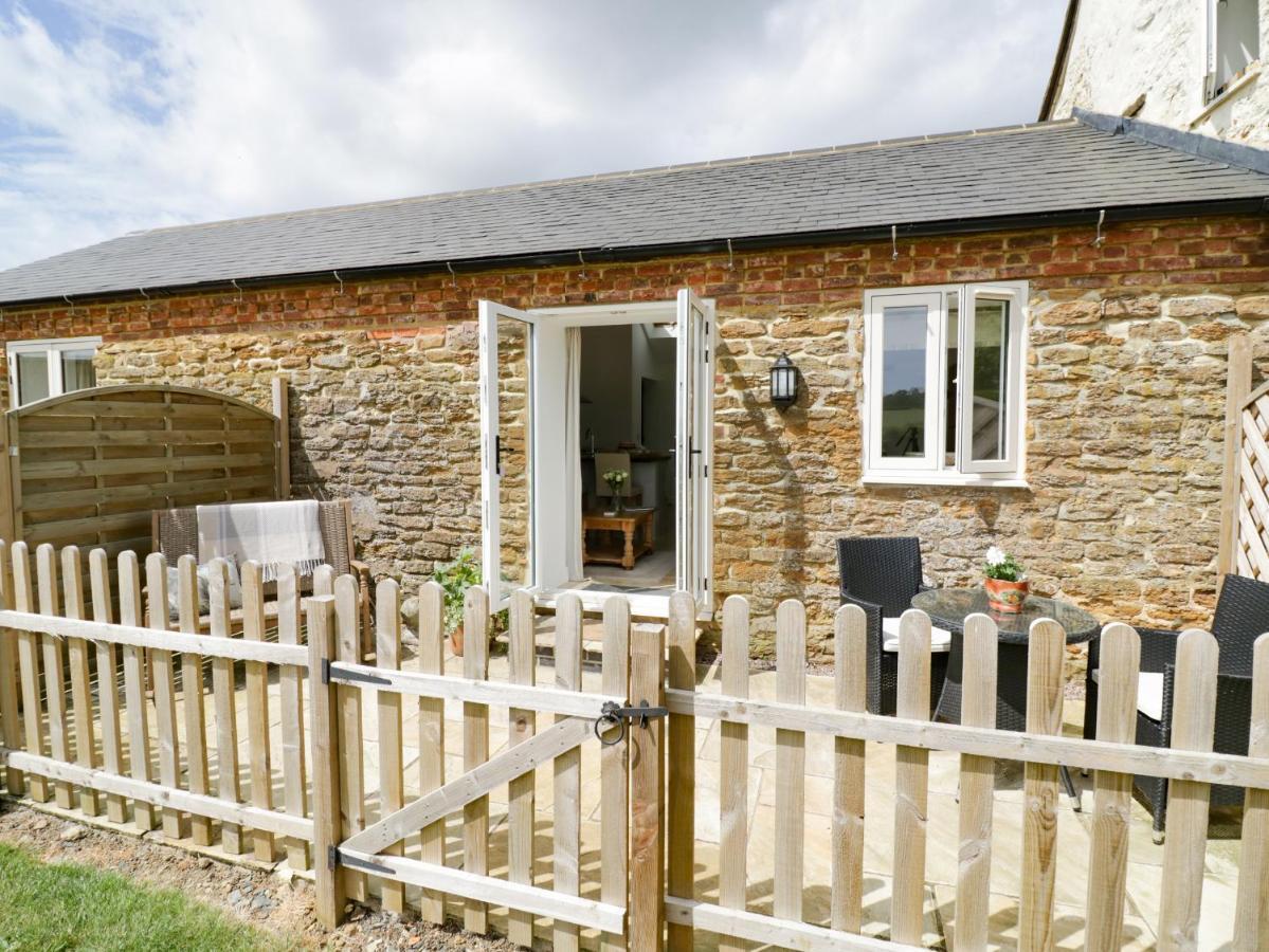 Oak Barn *